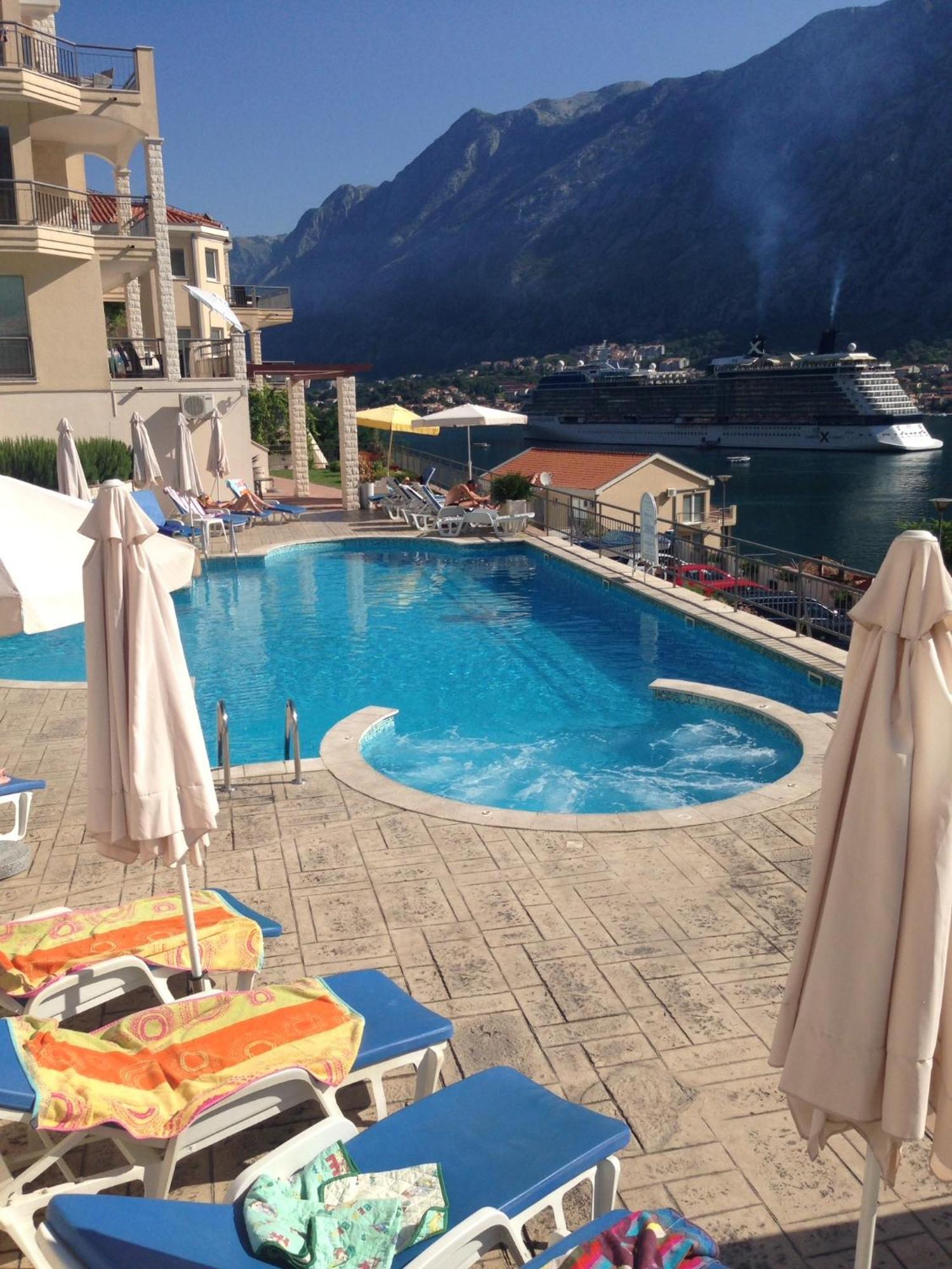 Apartment Fjord Waterfront Kotor Kültér fotó