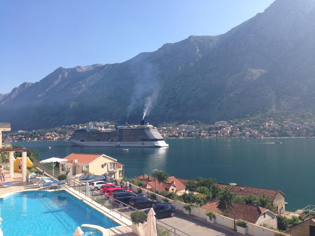 Apartment Fjord Waterfront Kotor Kültér fotó