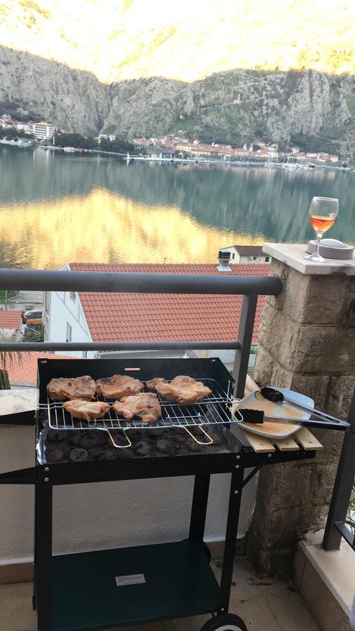 Apartment Fjord Waterfront Kotor Kültér fotó